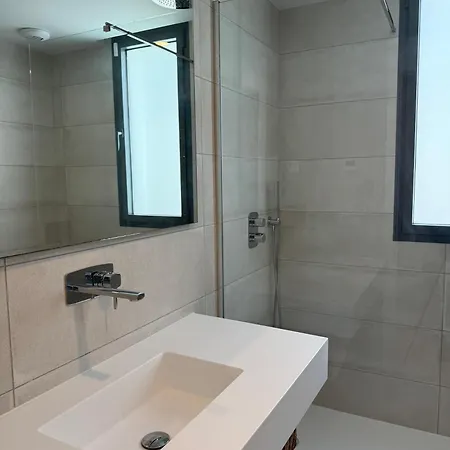 Artola Homes Luxury - Eaw Homes